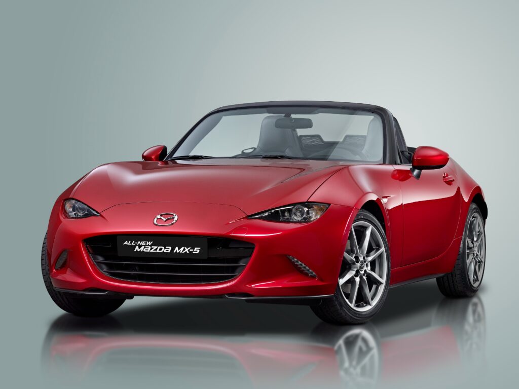 Xe ô tô Mazda cổ MX-5 Miata mui trần xanh